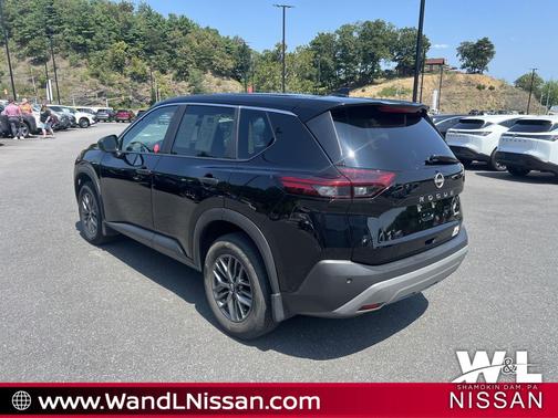 2023 Nissan Rogue S