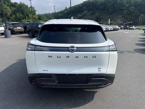 2025 Nissan Murano SL