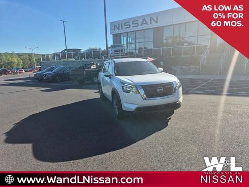 2025 Nissan Pathfinder SV 4WD