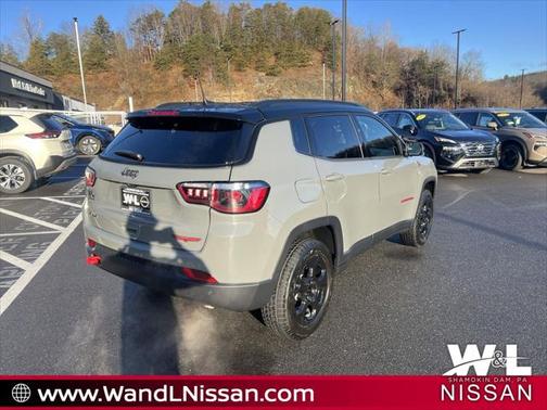 2024 Jeep Compass Trailhawk