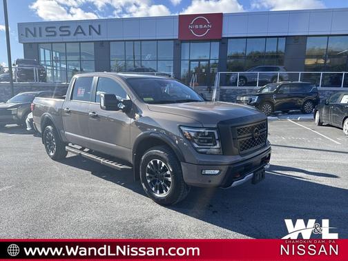 2024 Nissan Titan PRO-4X