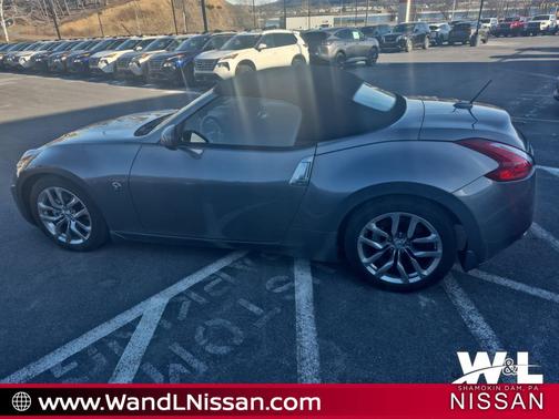 2014 Nissan 370Z Base