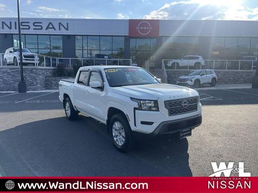 2022 Nissan Frontier SV