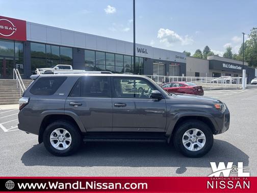 Magnetic Gray Metallic 2019 Toyota 4Runner SR5