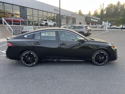 Super Black 2026 Nissan Sentra SR