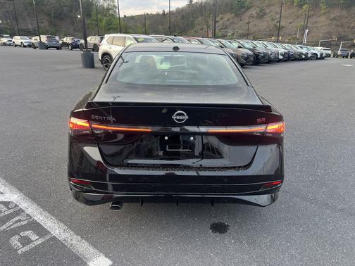 Super Black 2026 Nissan Sentra SR