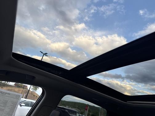 Champagne Silver Metallic 2026 Nissan Murano SL