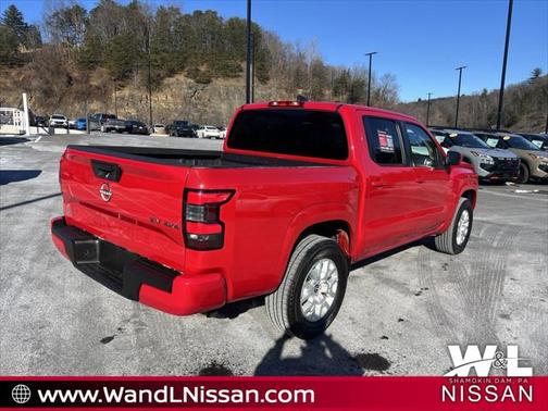 2023 Nissan Frontier SV