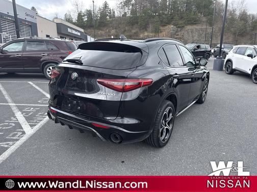 2022 Alfa Romeo Stelvio Ti