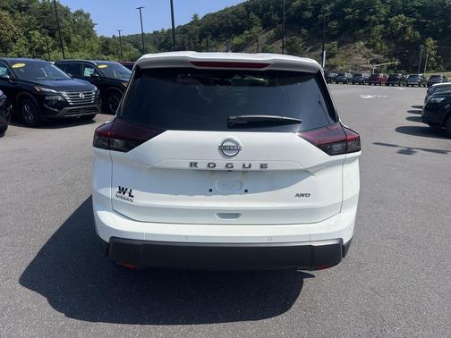 2026 Nissan Rogue S
