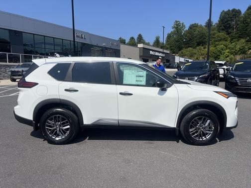 2026 Nissan Rogue S