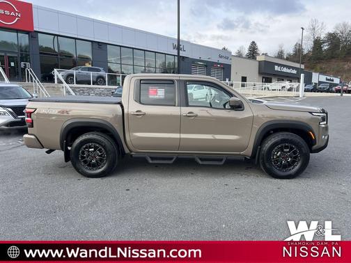 2023 Nissan Frontier PRO-4X