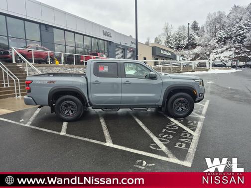 2025 Nissan Frontier PRO-4X