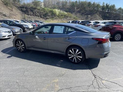 2020 Nissan Altima SR Intelligent AWD