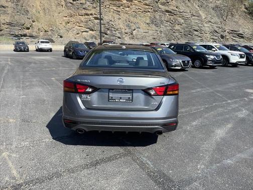 2020 Nissan Altima SR Intelligent AWD