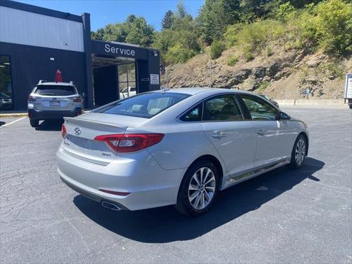 2017 Hyundai SONATA Sport