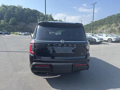 2025 Nissan Armada SL 4WD