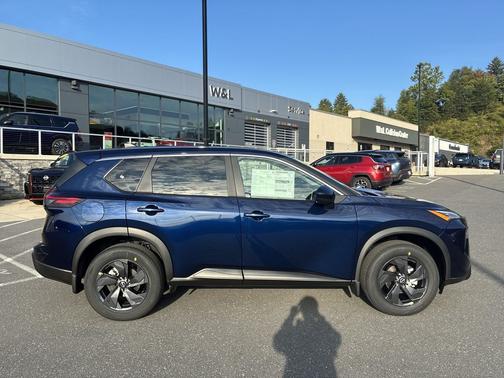 Deep Ocean Blue Pearl 2026 Nissan Rogue SV
