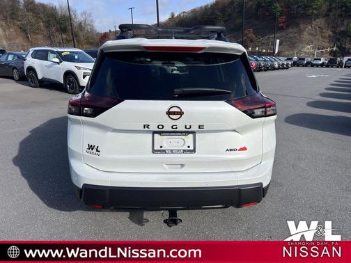 2026 Nissan Rogue Rock Creek