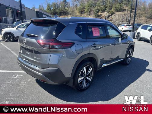 2023 Nissan Rogue SL
