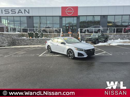 2024 Nissan Altima SR Intelligent AWD