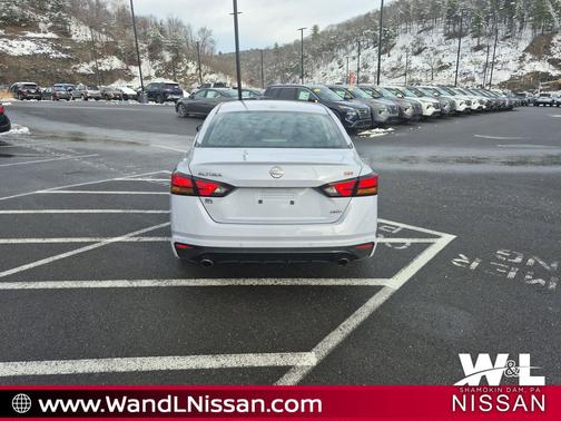 2024 Nissan Altima SR Intelligent AWD