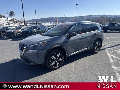 2022 Nissan Rogue SL