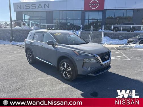 2022 Nissan Rogue SL