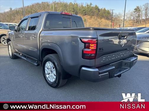 2024 Nissan Frontier SV