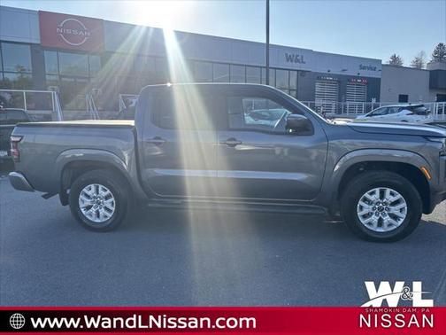 2024 Nissan Frontier SV