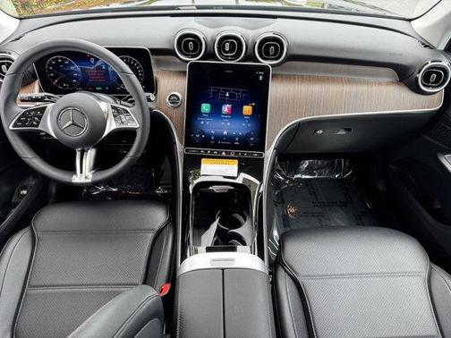 2025 Mercedes-Benz GLC 350e Base