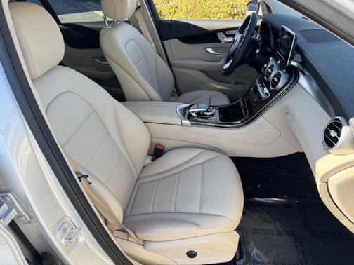 2016 Mercedes-Benz GLC-Class GLC 300