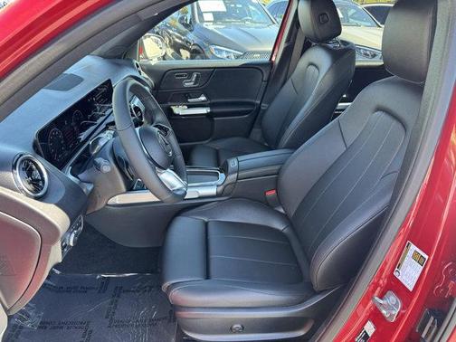 2026 Mercedes-Benz GLB 250 Base