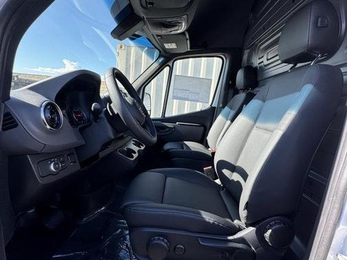 2026 Mercedes-Benz Sprinter 2500 