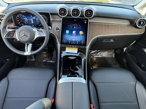 2025 Mercedes-Benz GLC 350e Base