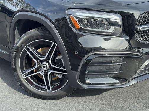 2024 Mercedes-Benz GLB 250 