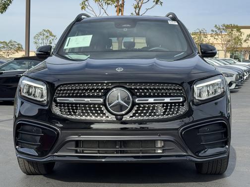 2024 Mercedes-Benz GLB 250 