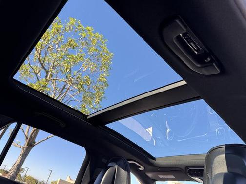 2026 Mercedes-Benz GLC 300 Base