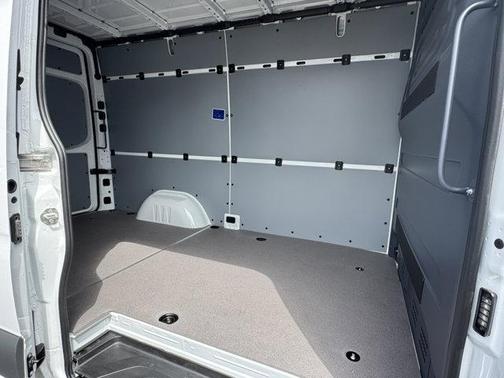 2025 Mercedes-Benz Sprinter 2500 Standard Roof