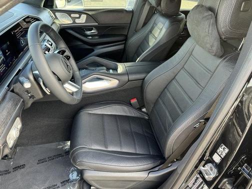 2025 Mercedes-Benz GLS 580 4MATIC