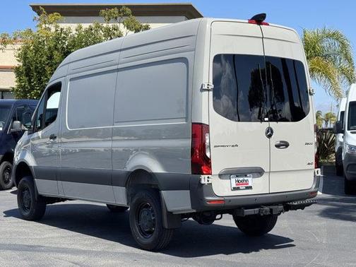 2025 Mercedes-Benz Sprinter 2500