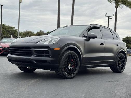 2021 Porsche Cayenne Cayenne