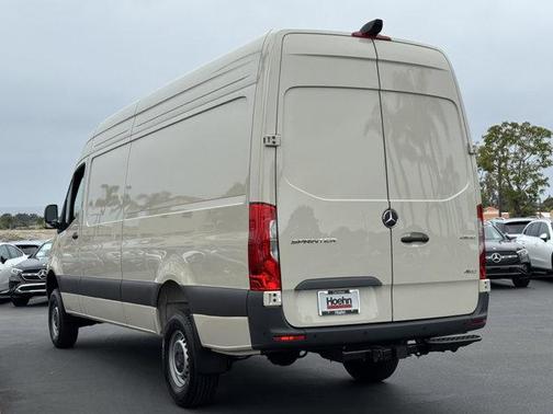 2025 Mercedes-Benz Sprinter 2500 High Roof