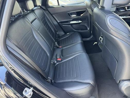 2026 Mercedes-Benz GLC 300 Base