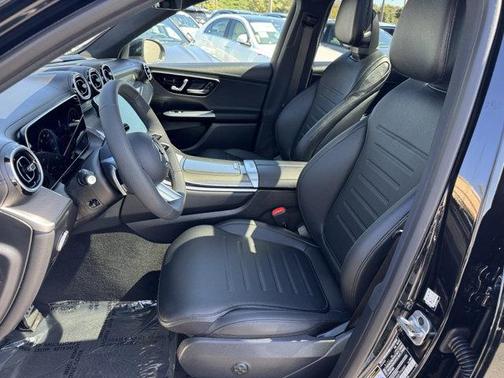 2026 Mercedes-Benz GLC 300 Base