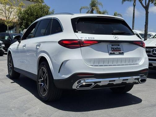 2025 Mercedes-Benz GLC 300 Base