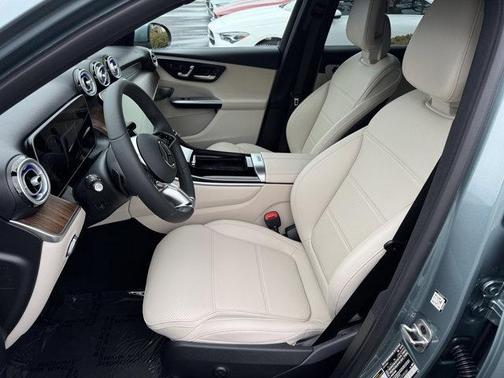 2026 Mercedes-Benz GLC 300 Base