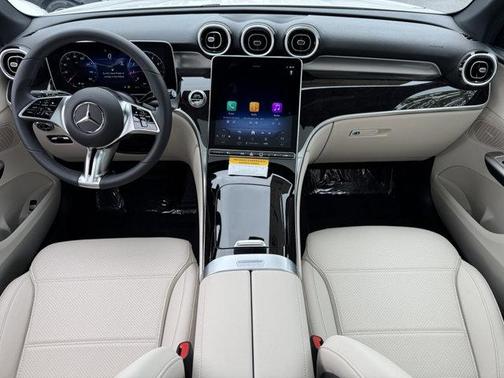 2025 Mercedes-Benz GLC 300 Base