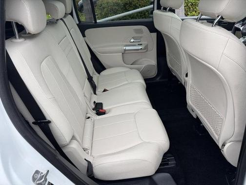 2025 Mercedes-Benz GLB 250 Base