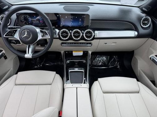 2025 Mercedes-Benz GLB 250 Base